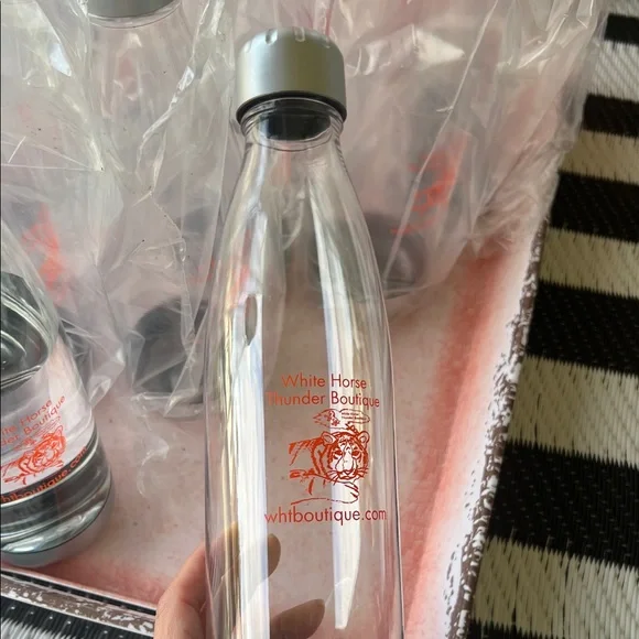 #0828+ WHT 12 Clear Refills Bottled Water Thee Golden Tiger Art Printed - Picture 4 of 14